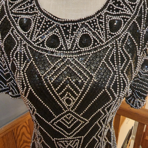 🎈Beautiful Vintage Swello dress heavily beaded size P(4-6) - Picture 2 of 6